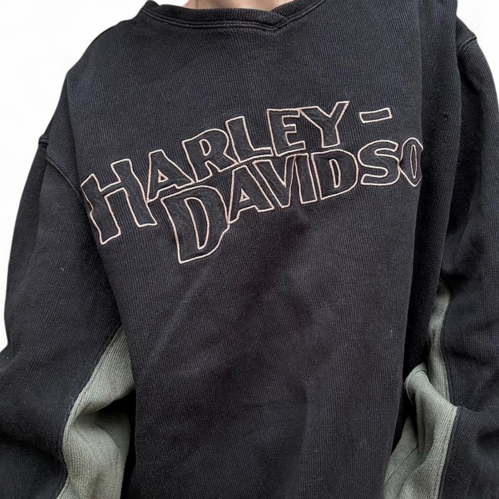❌SOLD❌Harley-Davidson Black and Gray Crewneck Sweater